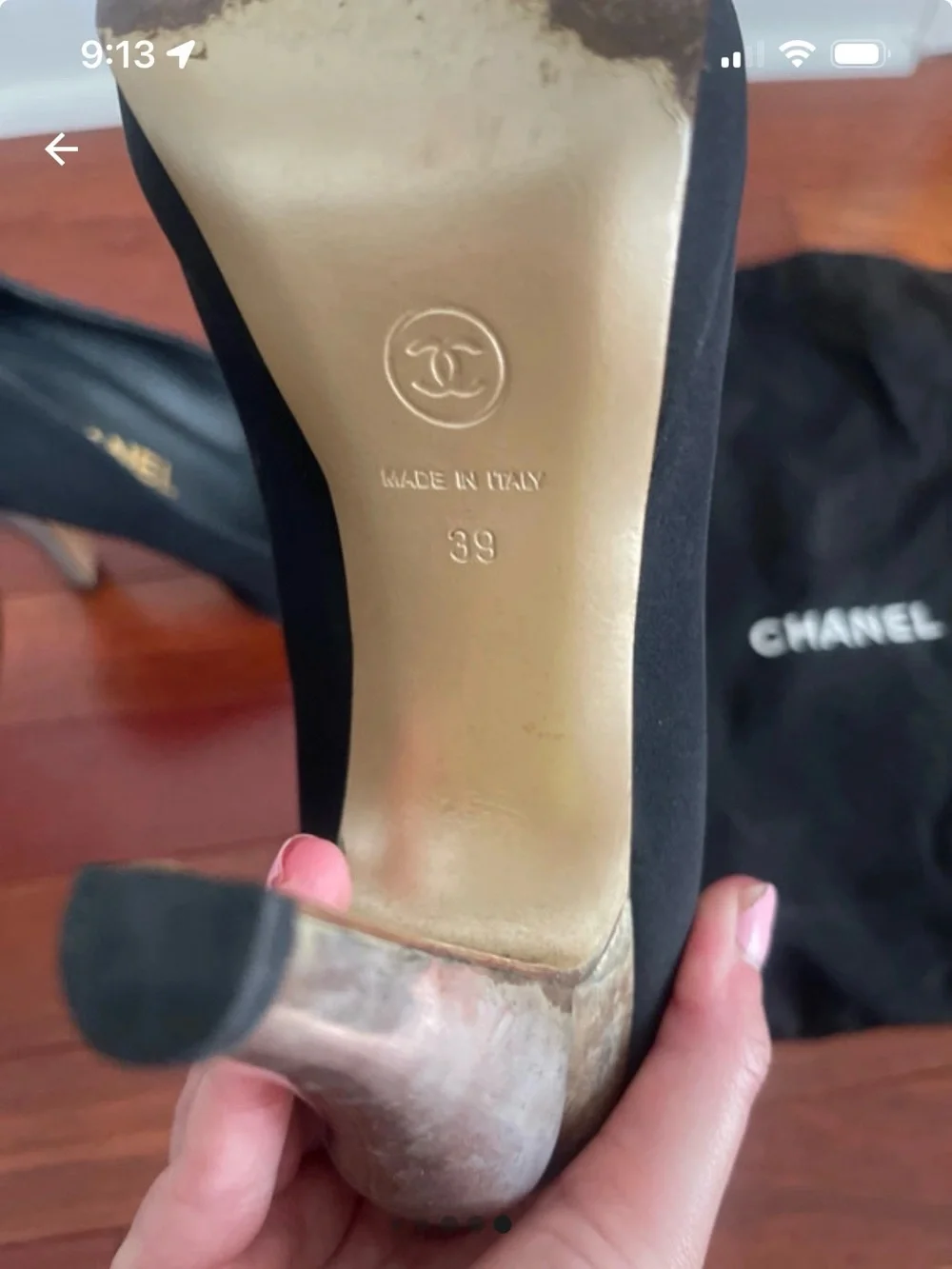 CHANEL Black Leather Cap-Toe Pumps